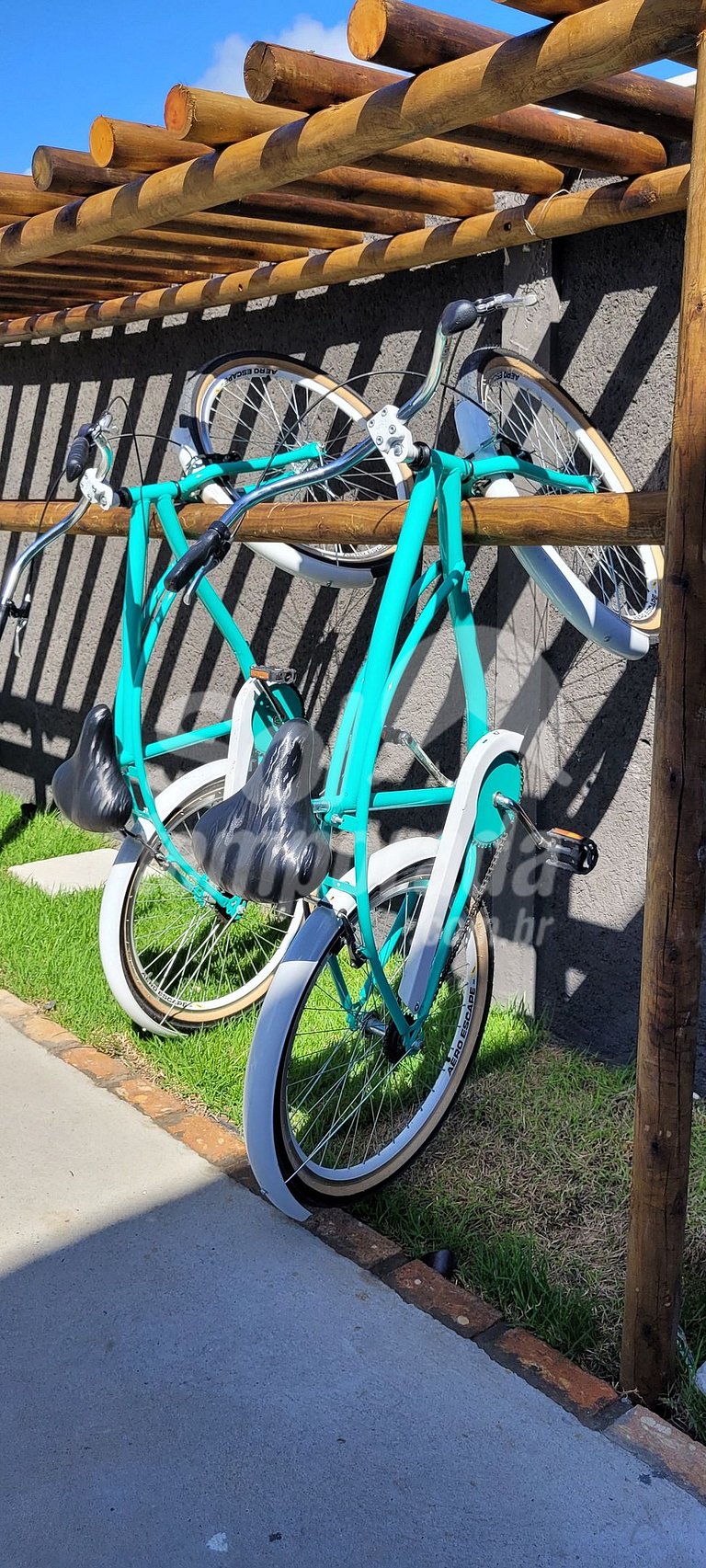 Flat super luxo com 2 suítes no Manatee - Patacho - Milagres